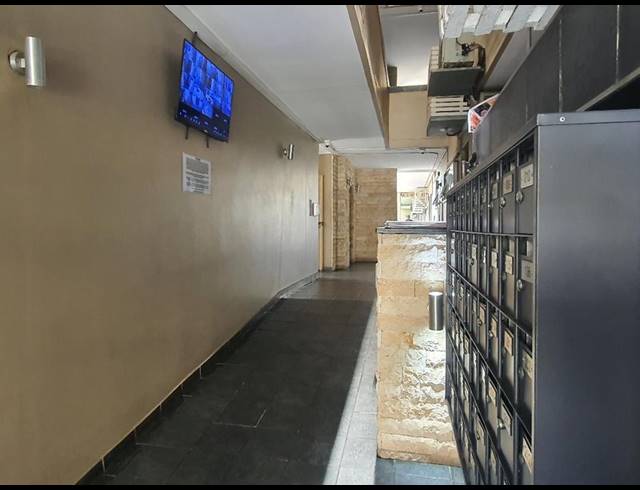 2 BEDROOM APARTMENT FOR SALE IN UMHLANGA RIDGE